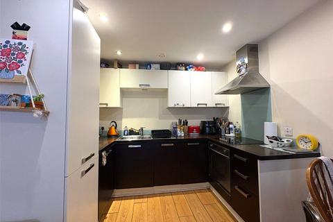2 bedroom apartment to rent, Manchester Street, Manchester, M16