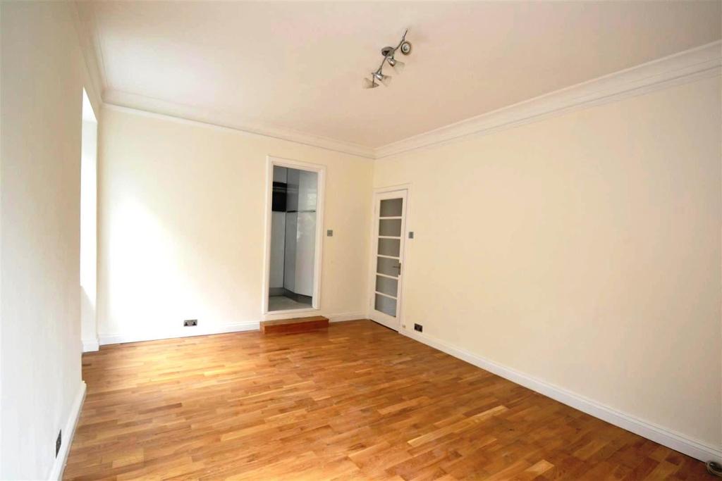 Linton House, Notting Hill, W11 1 bed flat £1,699 pcm (£392 pw)