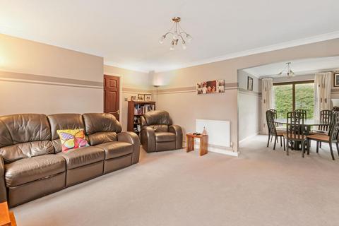 2 Everglade Close, Hartley, Longfield, DA3 7EZ