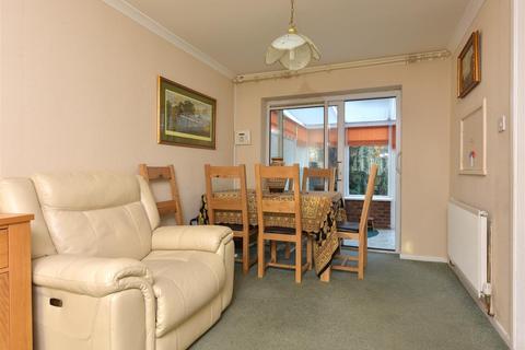 37 Maxholm Road, Sutton Coldfield, B74 3SX