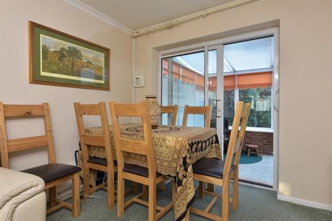 37 Maxholm Road, Sutton Coldfield, B74 3SX