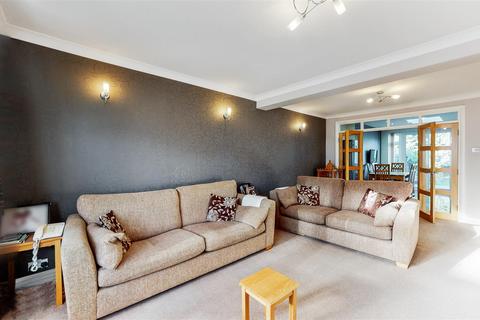 56 Abbotts Drive, Wembley, HA0 3SD