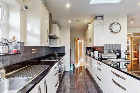 56 Abbotts Drive, Wembley, HA0 3SD