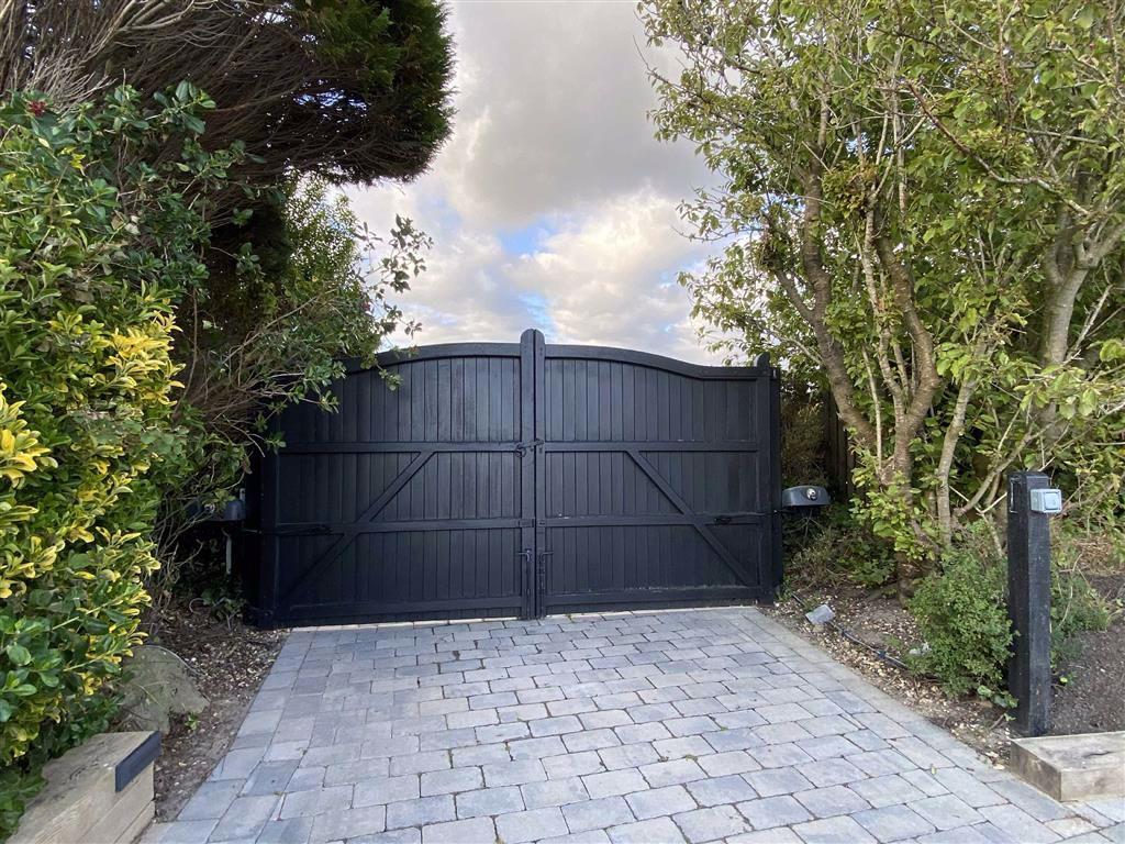 Bryning Lane, Wrea Green 4 bed detached house £675,000