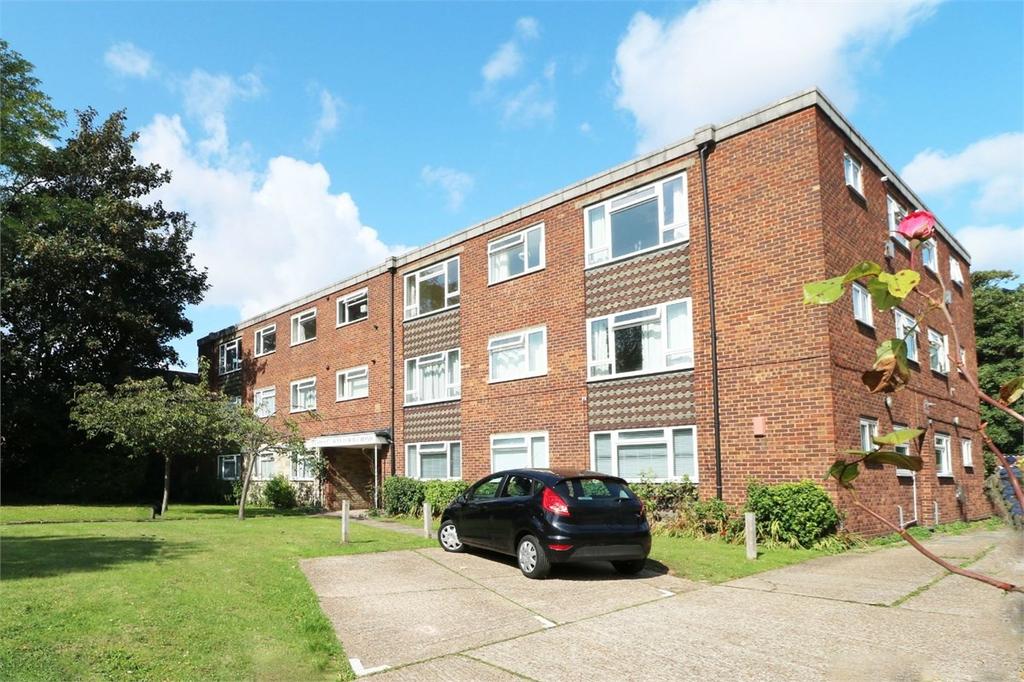 Mulgrave Road, Sutton, Surrey, SM2 1 bed flat £1,000 pcm (£231 pw)