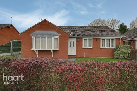 9 Lyndhurst Rise, Norton, Doncaster, DN6 9PT