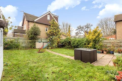 57 Strathmore Road, Teddington, TW11 8UH