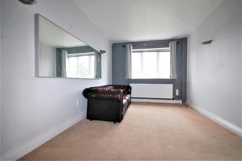 20 Bradbury Close, Gateshead, NE10 8UF