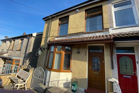 30 Amos Hill, Tonypandy, CF40 1PW