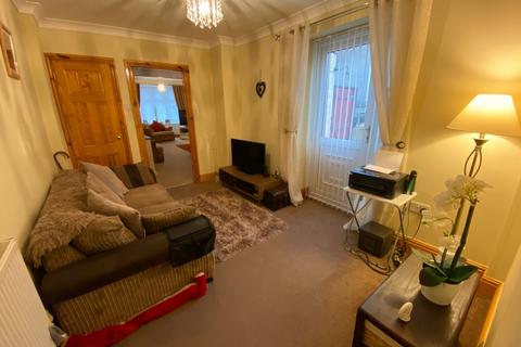 30 Amos Hill, Tonypandy, CF40 1PW