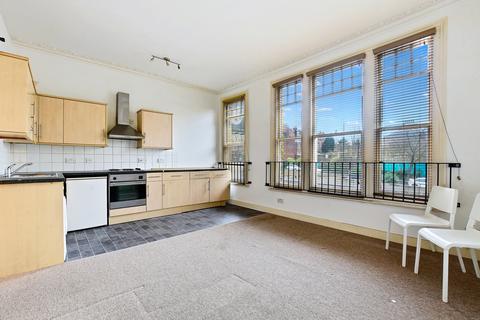 2 bedroom flat to rent, Archway Road, Archway, N19