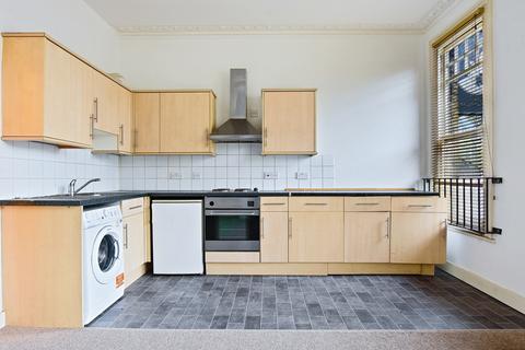 2 bedroom flat to rent, Archway Road, Archway, N19