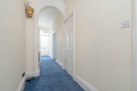 8 Jameson Place, Edinburgh, EH6 8PB