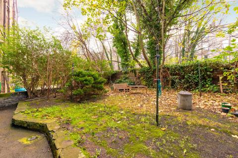 8 Jameson Place, Edinburgh, EH6 8PB