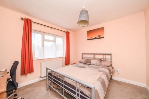 38 Bazalgette Gardens, New Malden, KT3 5HF