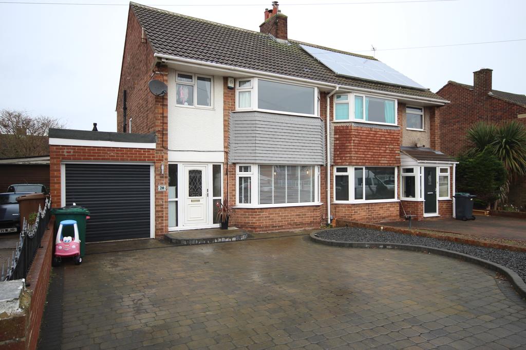Garsdale Road, Brierdene, Whitley Bay, NE26 4NU 3 bed semidetached
