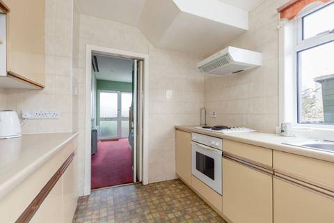 69 Comiston View, Edinburgh, EH10 6LZ