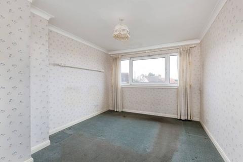69 Comiston View, Edinburgh, EH10 6LZ