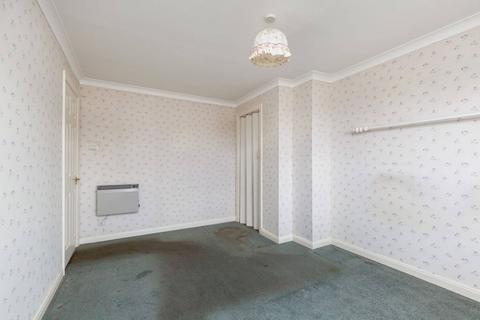69 Comiston View, Edinburgh, EH10 6LZ