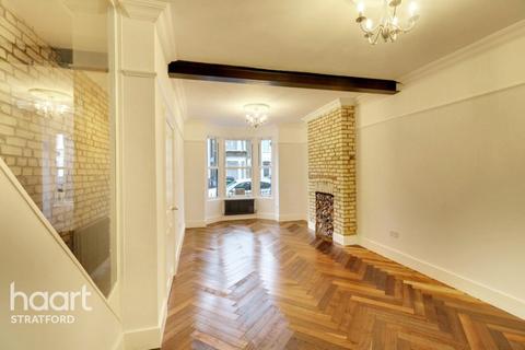 9 Harcourt Road, London, E15 3DX
