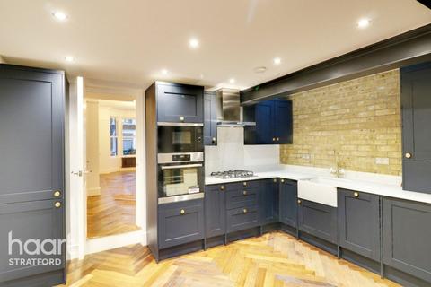 9 Harcourt Road, London, E15 3DX