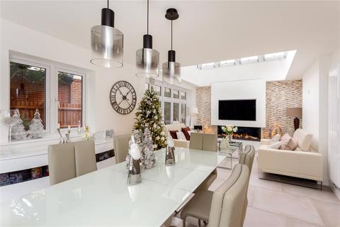 72 Iddesleigh Road, Bournemouth, BH3 7NH