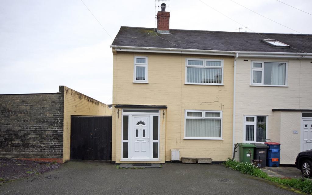 Lon Y Bryn, Menai Bridge, Anglesey, LL59 3 bed end of terrace house £