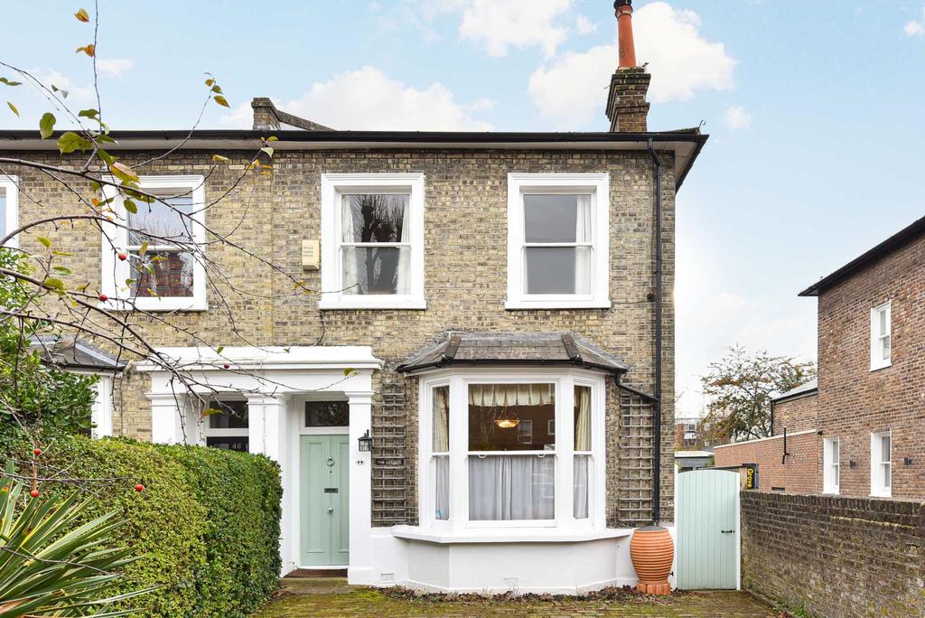 The Grove, Ealing Broadway 3 bed semidetached house £1,595,000