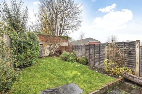 3 Cooper Road, Guildford, GU1 3LY