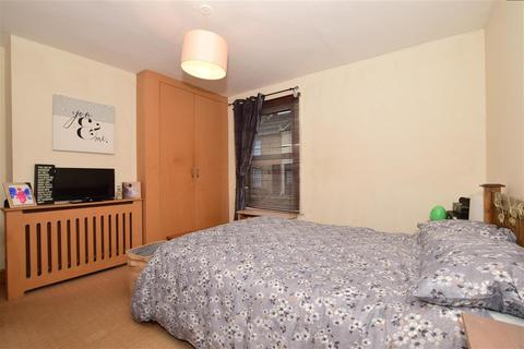 27 Cavendish Road, Rochester, ME1 2HN