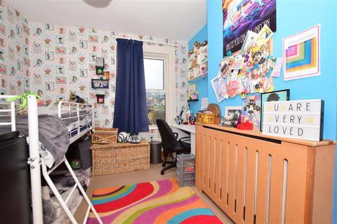 27 Cavendish Road, Rochester, ME1 2HN