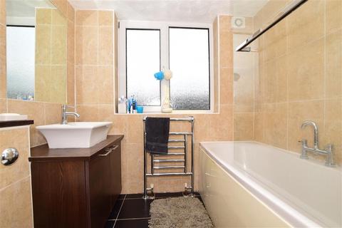 27 Cavendish Road, Rochester, ME1 2HN