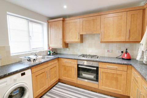 2 Clover Field, Northampton, NN4 5DB