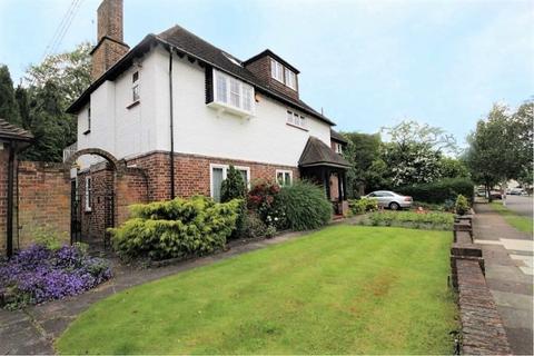 undefined, CEDARS CLOSE, HENDON, NW4 1TR