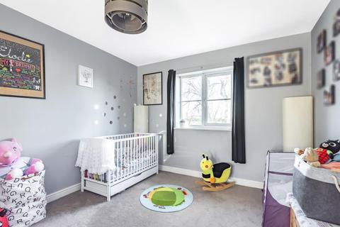 6 Bowyer Close, Radley, Abingdon, OX14 3GG