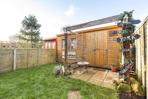 6 Bowyer Close, Radley, Abingdon, OX14 3GG