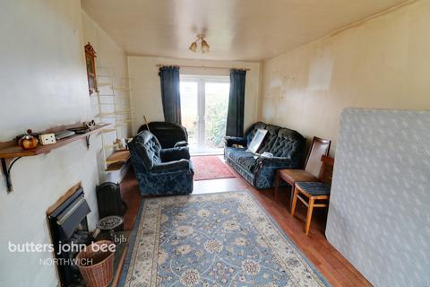 14 Dunster Close, Northwich, CW9 8EW