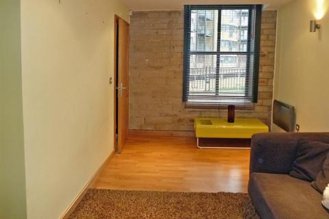 2 bedroom flat to rent - Victoria Mills, Salts Mill Road, Shipley, Bradford, BD17
