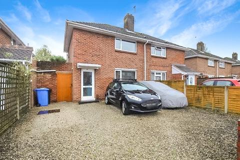 28 Kitchener Crescent, Poole, BH17 7HU
