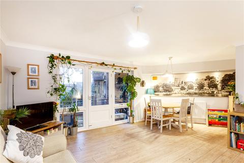 Flat 3, 26 Ramsey Walk, London, N1 2PD