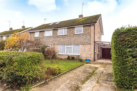 67 Fosseway Avenue, Moreton-in-marsh, GL56 0EB