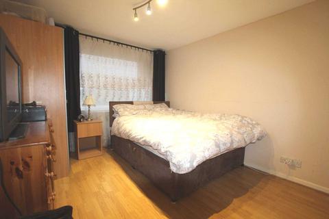 11 Redberry Close, Caversham, Reading, RG4 6QF