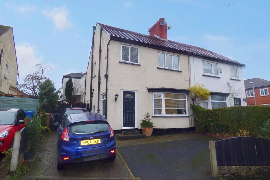 Uplands, Alkrington, Middleton, Manchester, M24 3 bed semidetached