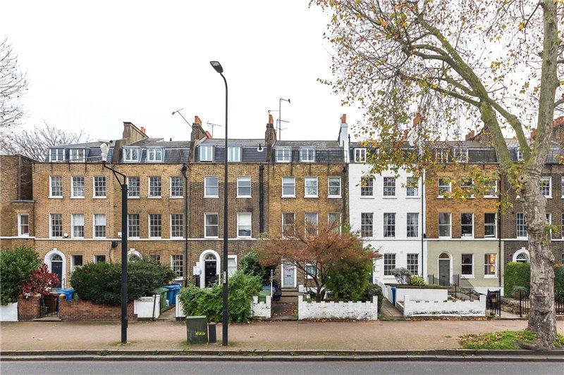 Kennington Park Road, Kennington, London, SE11 1 bed flat £365,000