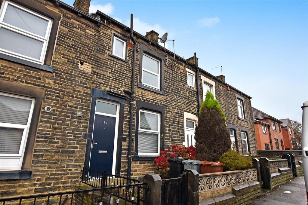 Asquith Avenue, Morley, Leeds 2 bed terraced house £138,500