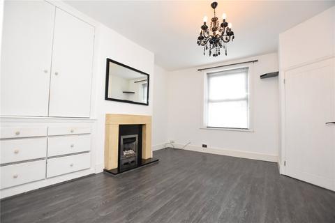 76 Asquith Avenue, Morley, Leeds, LS27 9QE