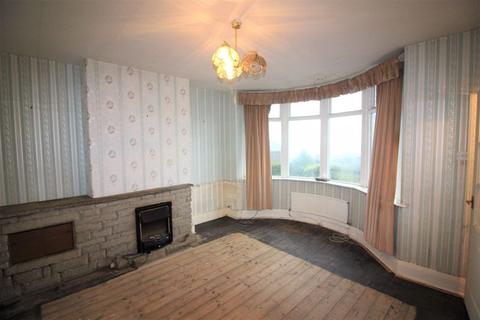 86 Roils Head Road, Halifax, HX2 0LH