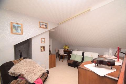 19 Ferndale Close, Burntwood, WS7 4US