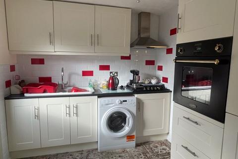 19 Ferndale Close, Burntwood, WS7 4US