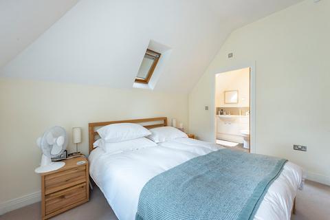 9 Equus Close, Gerrards Cross, SL9 7FE
